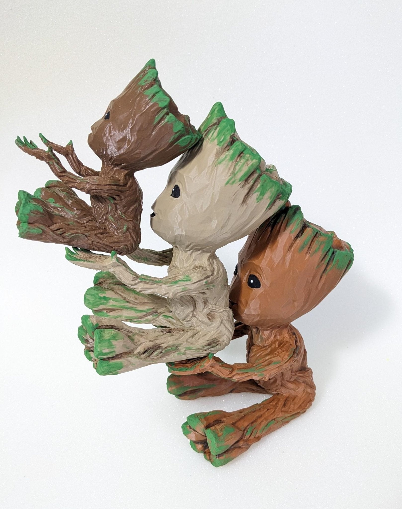 Baby Groot universal holder for remote control, glasses, rings, pens, watches - Chaddyverse