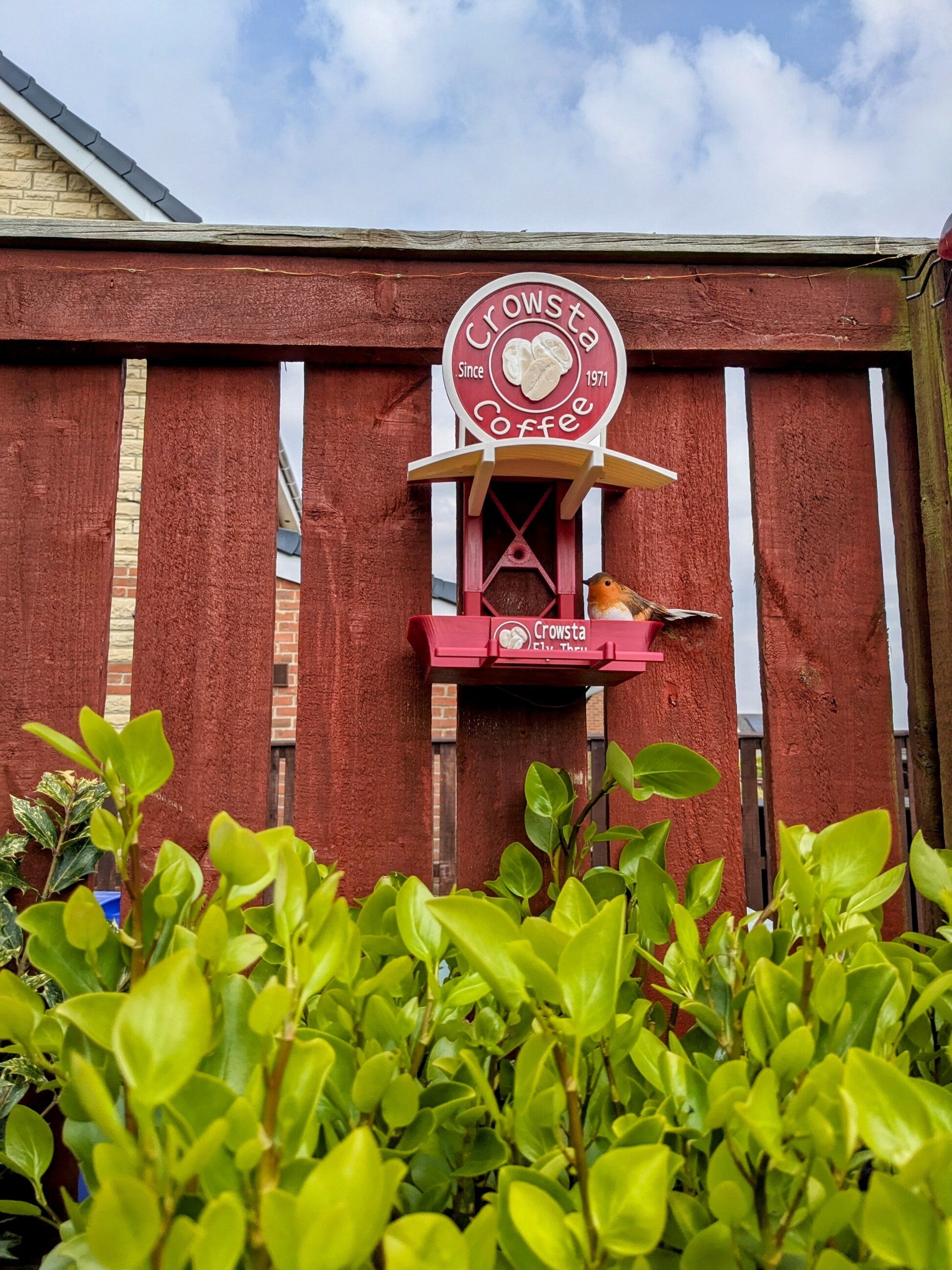 Crowsta Coffee shop 3d printed bird feeding station. Fly Thru Seed feeder table for your feathered friends including magpies and jackdaws