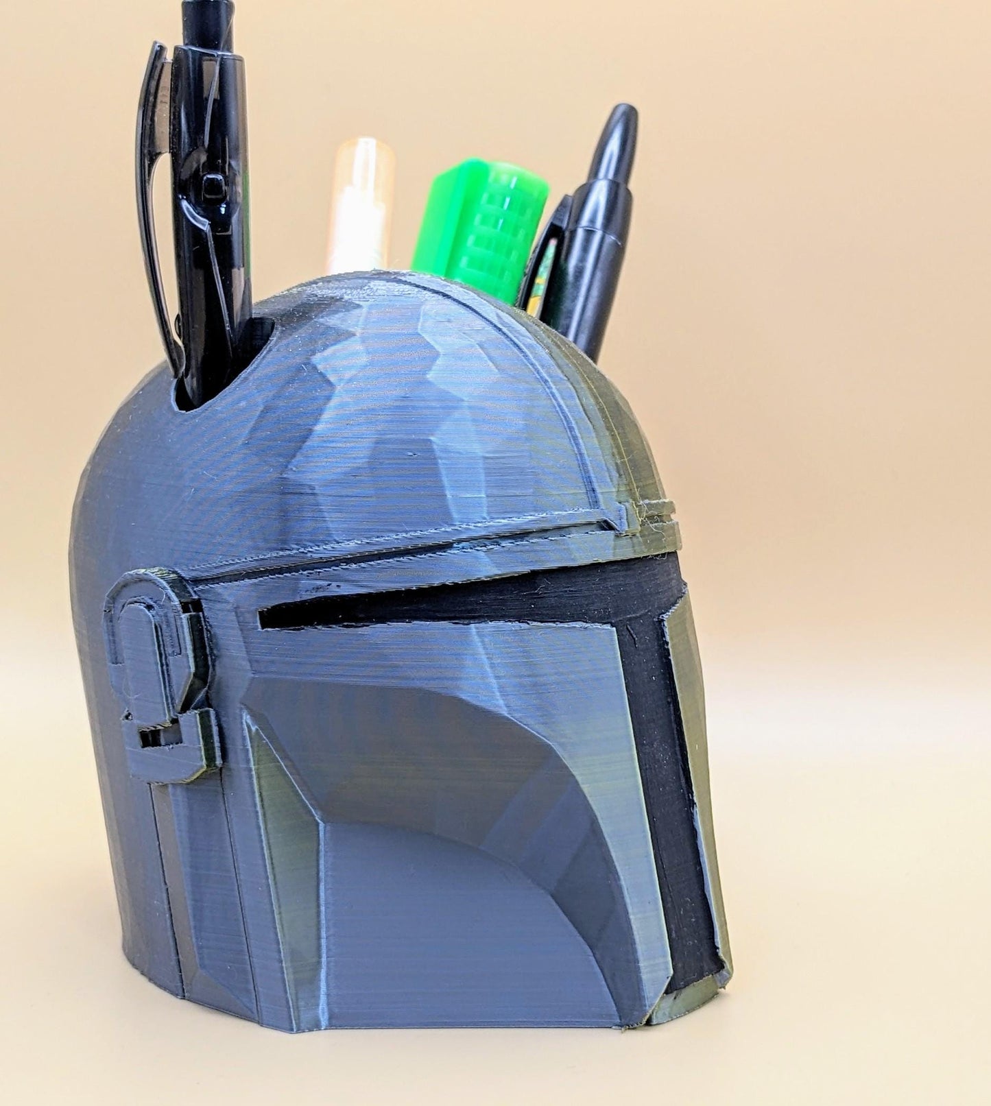 Mandalorian Helmet office pen holder. Star wars collectable Boba Fett theme