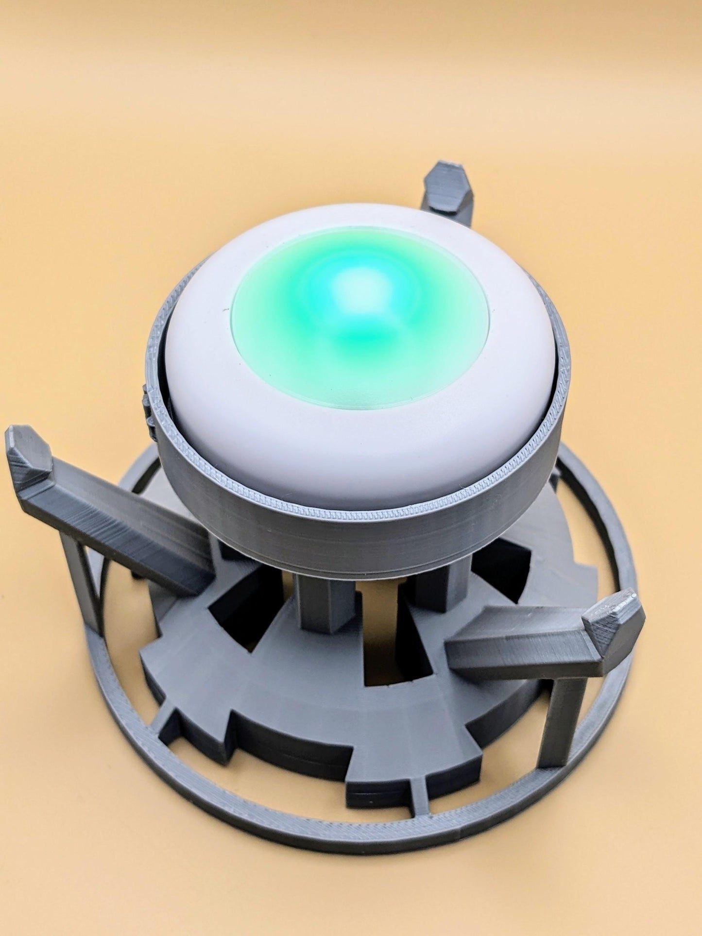 Death star night light, with optional colour changing remote control. A star wars must have collectable lamp, hand made in the UK.