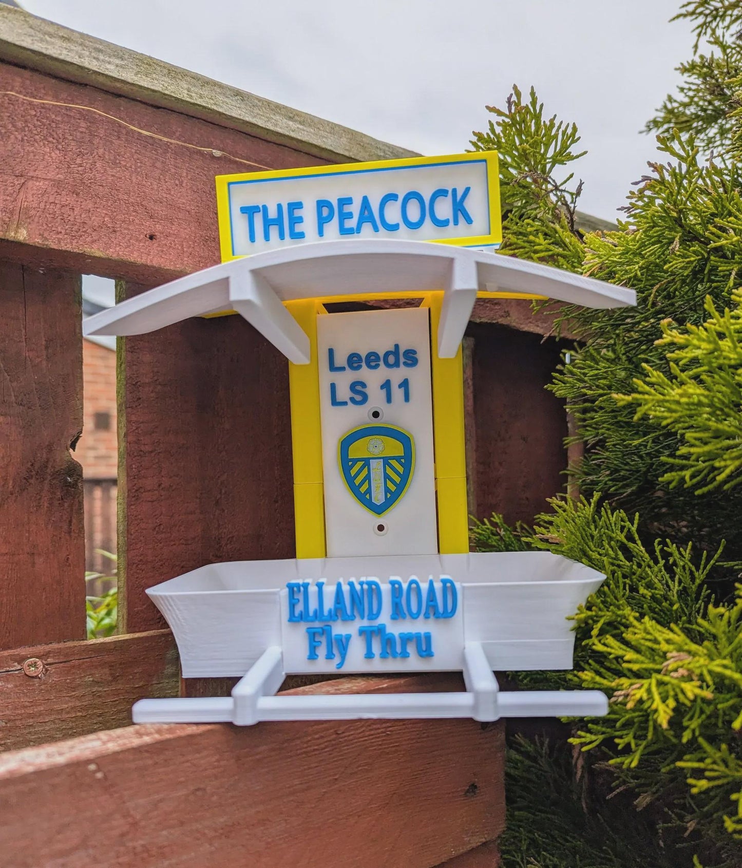Leeds United 2025 Champion Sheep spare toilet roll holder with customised choice of football boots