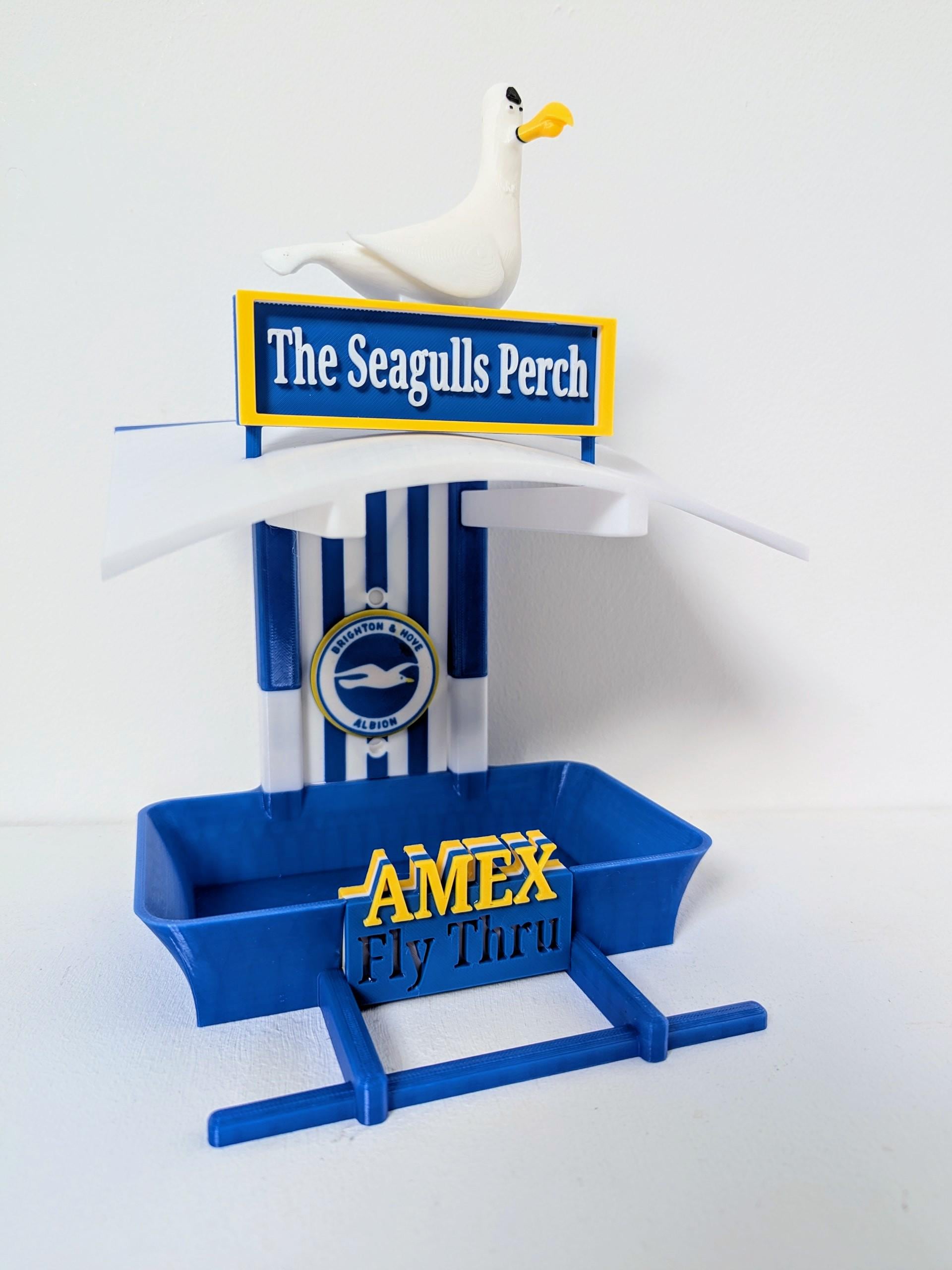Brighton & Hove Albion “The Seagulls Perch” – AMEX Fly Thru Bird Feeder. Novelty BHA fans garden accessory