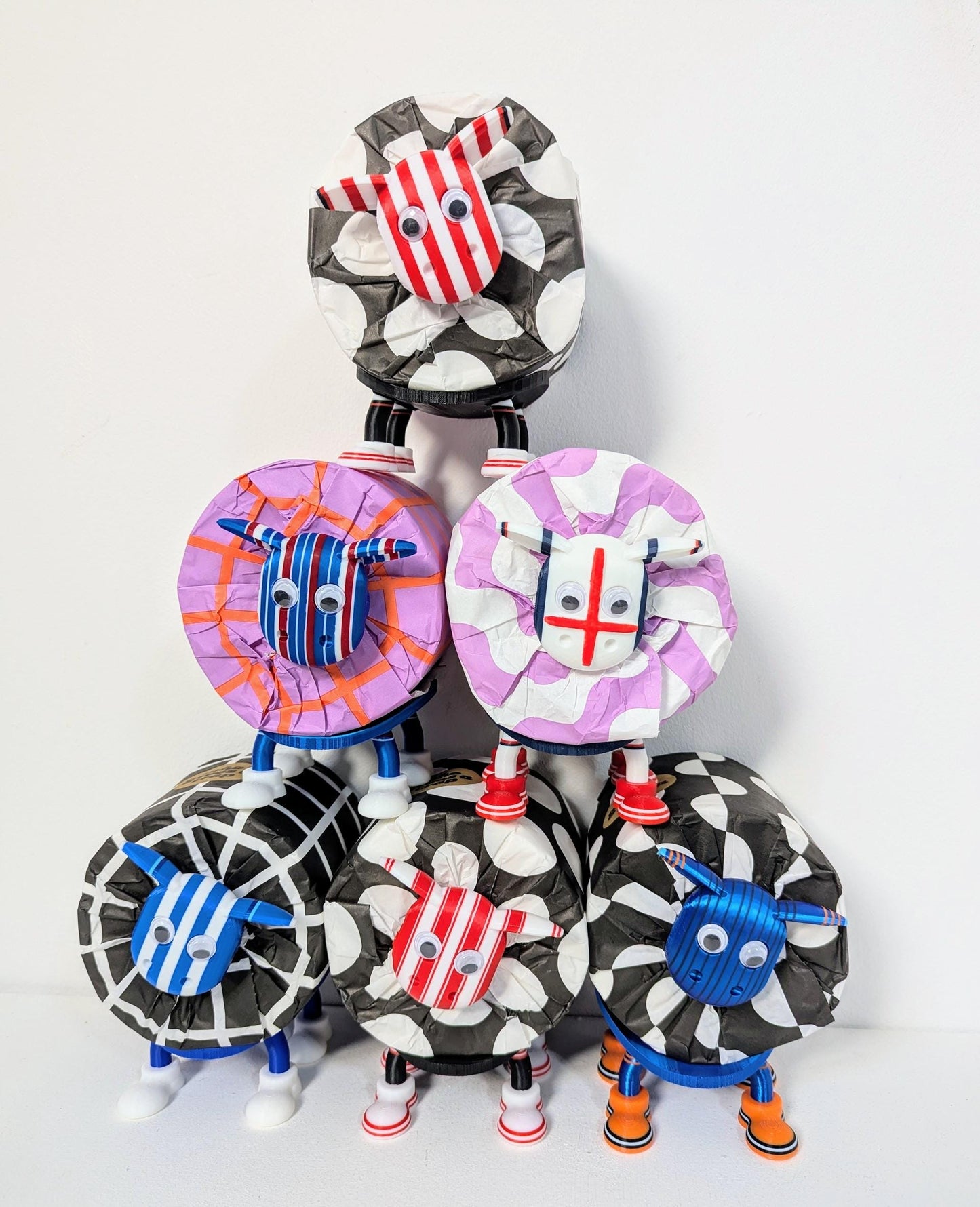 Castleford Tigers SuperSheep Toilet Roll Holder, Classy Cas Fan Bathroom Decor, West Yorkshire SuperLeague Rugby Supporters Present