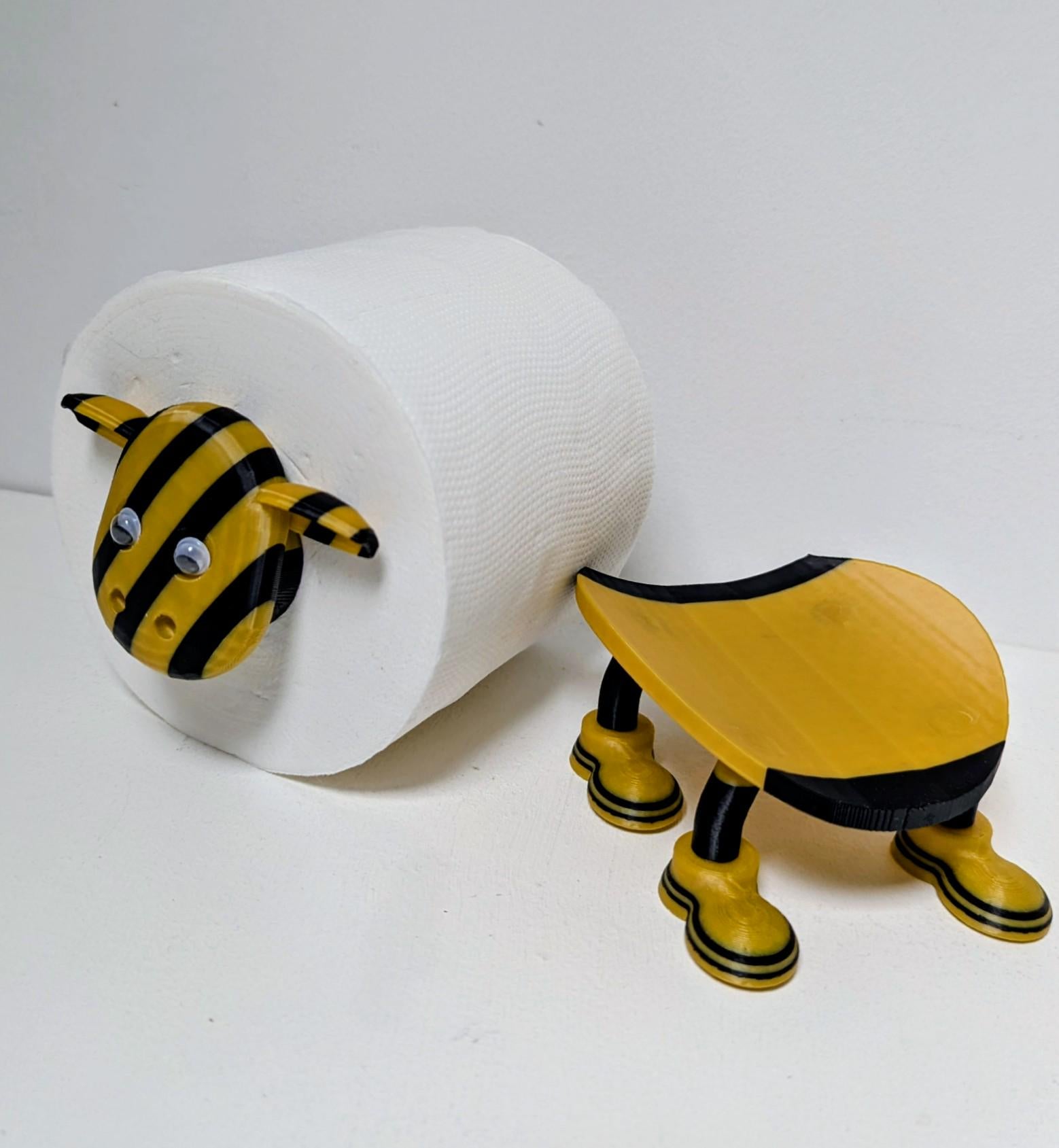 Castleford Tigers SuperSheep Toilet Roll Holder, Classy Cas Fan Bathroom Decor, West Yorkshire SuperLeague Rugby Supporters Present