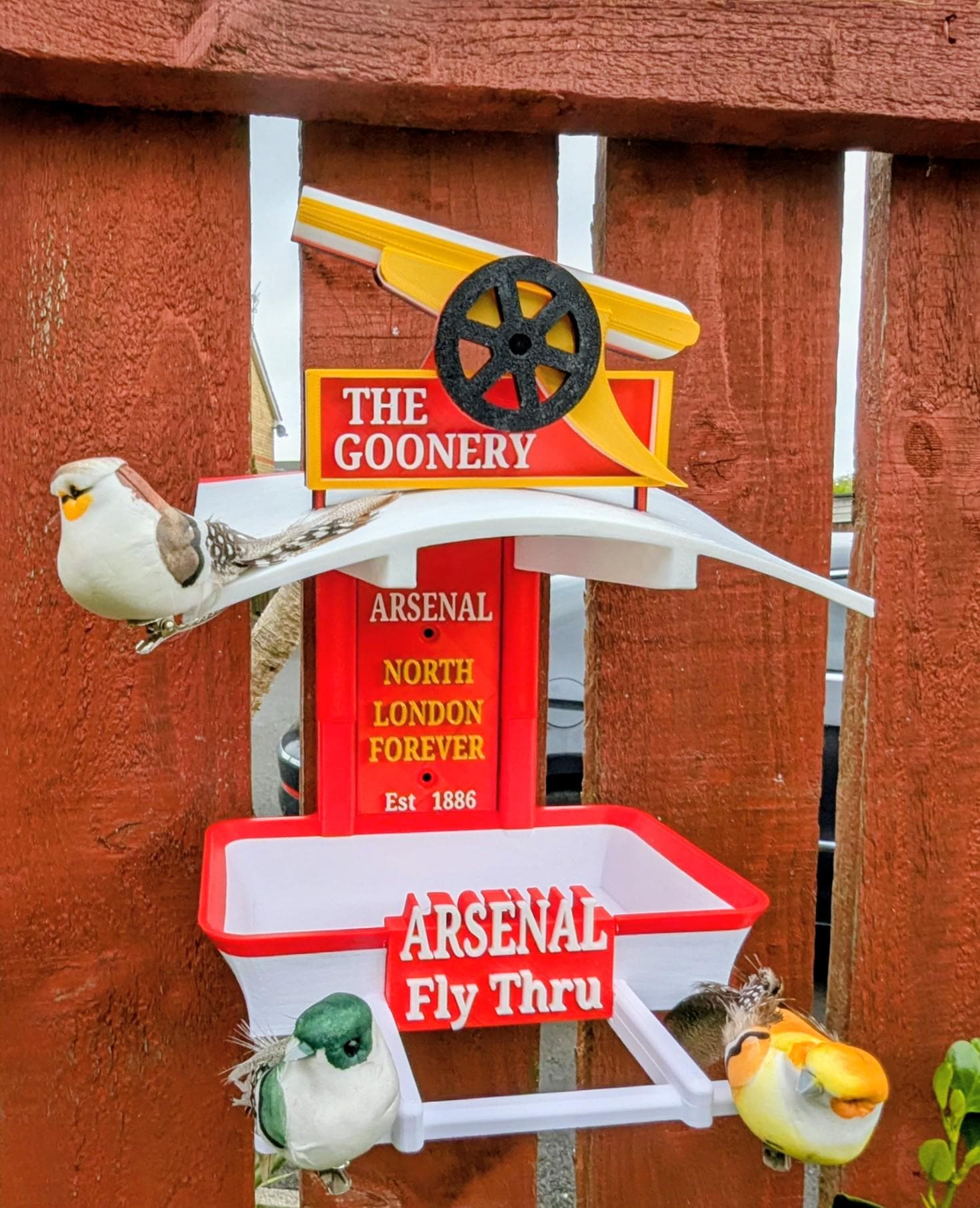 Arsenal fan Bird Feeder : Gunners Feeding Station - Quirky Garden Decor - Wild Bird seed tray - Gift for North London SoccerFan