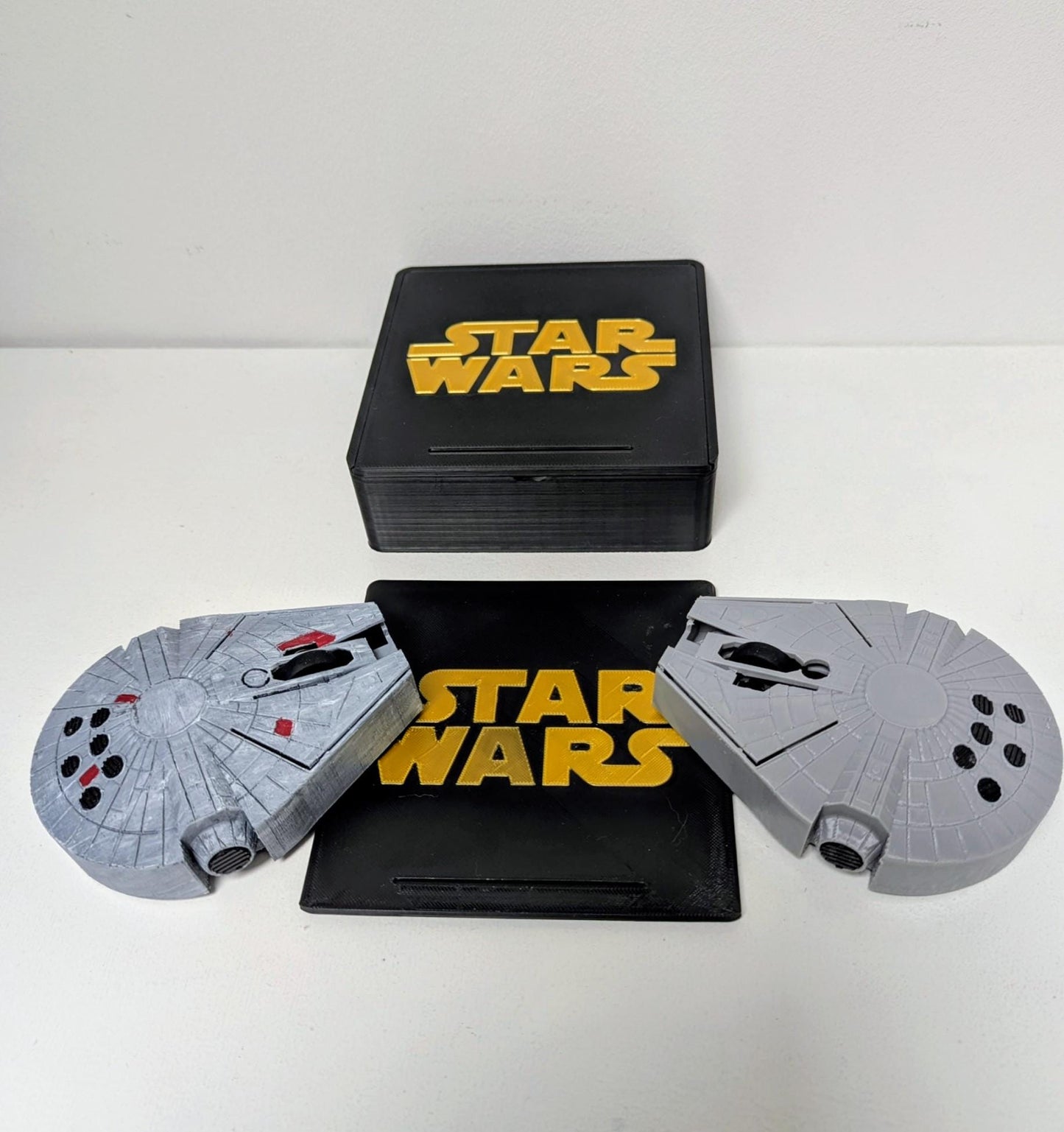 Millenium Falcon Wireless Mouse, with Optional S Wars display case. Great Sci fi galactic empire present