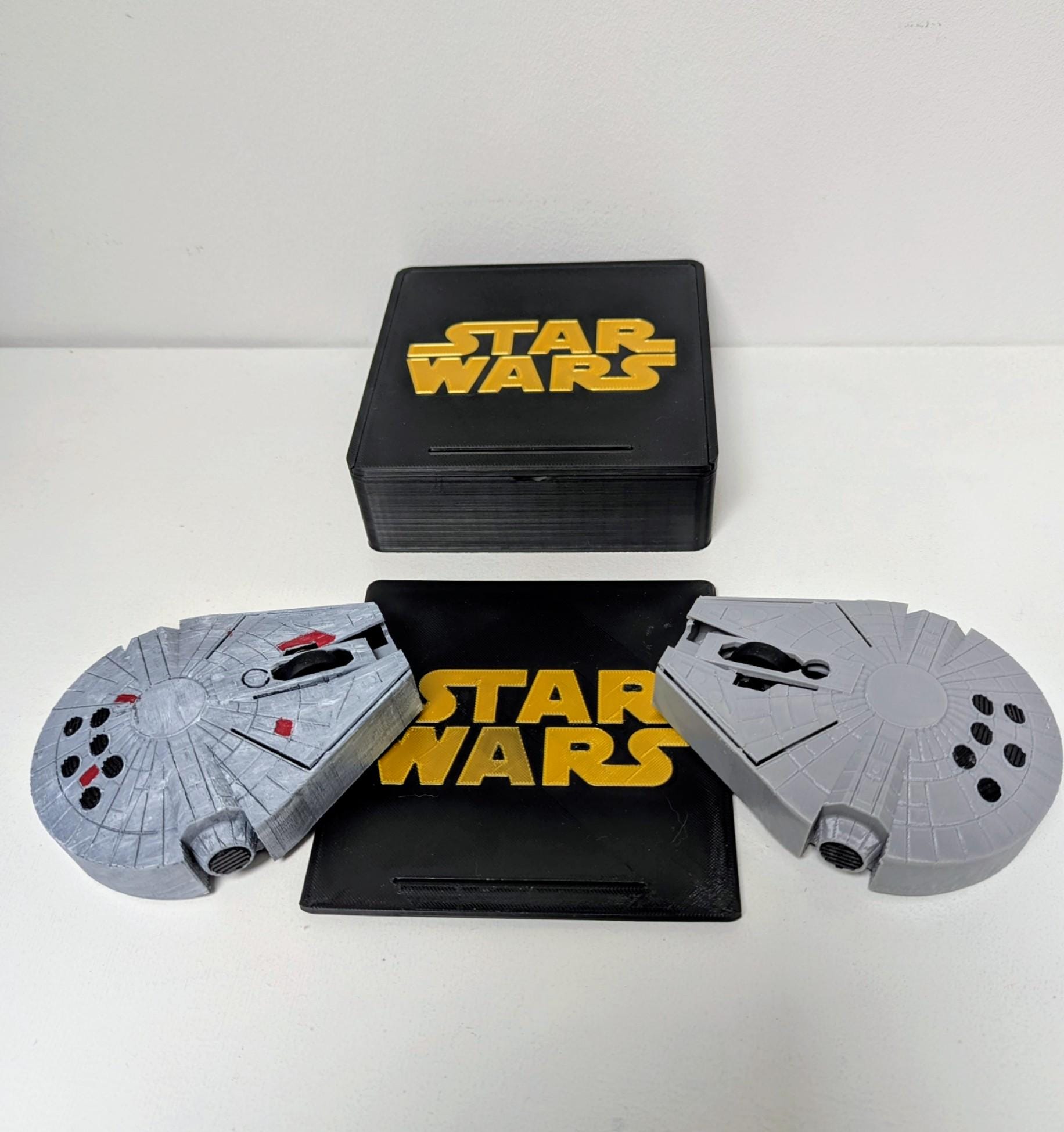 Millenium Falcon Wireless Mouse, with Optional S Wars display case. Great Sci fi galactic empire present