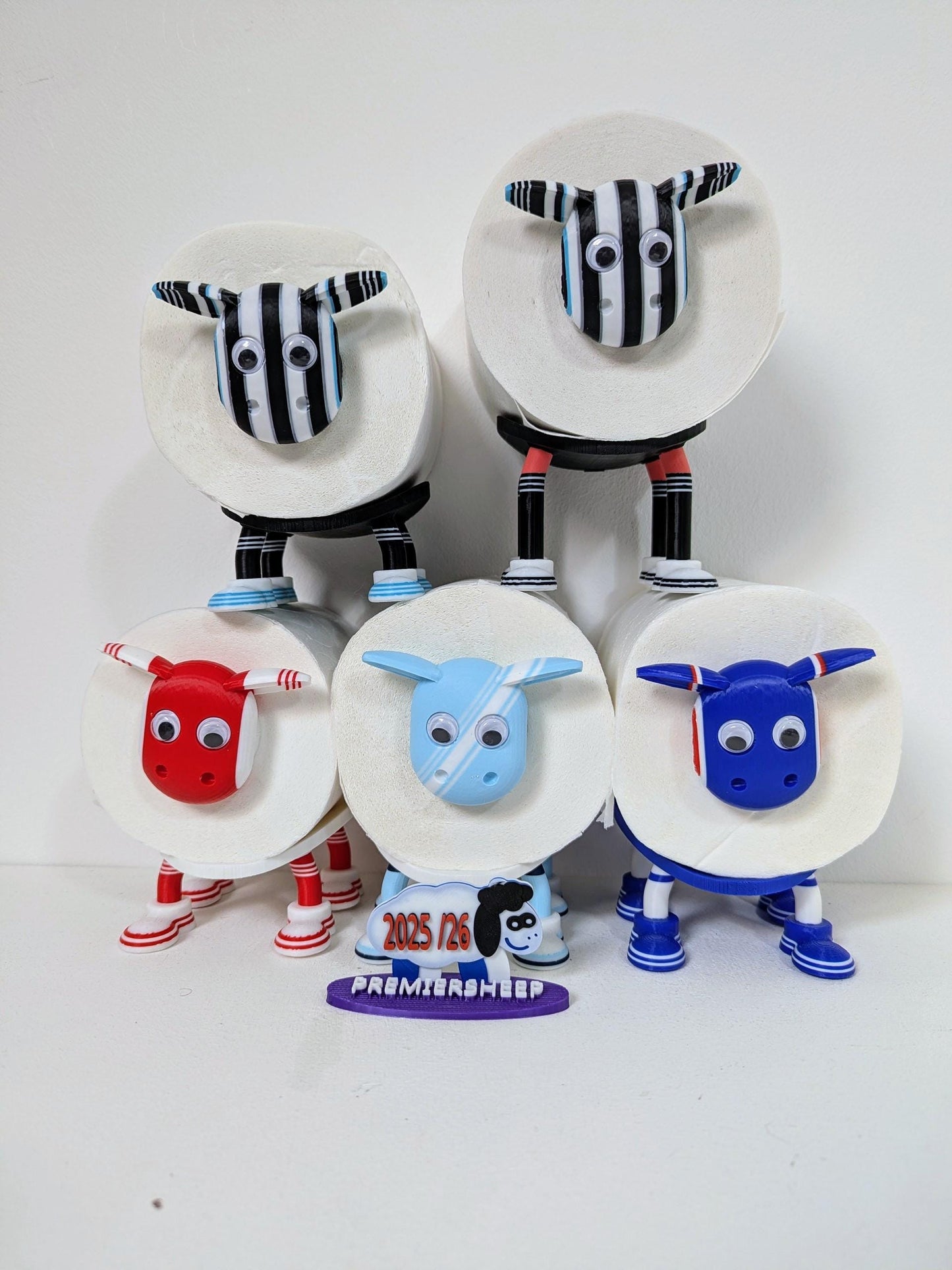 Arsenal fan Bird Feeder : Gunners Feeding Station - Quirky Garden Decor - Wild Bird seed tray - Gift for North London SoccerFan