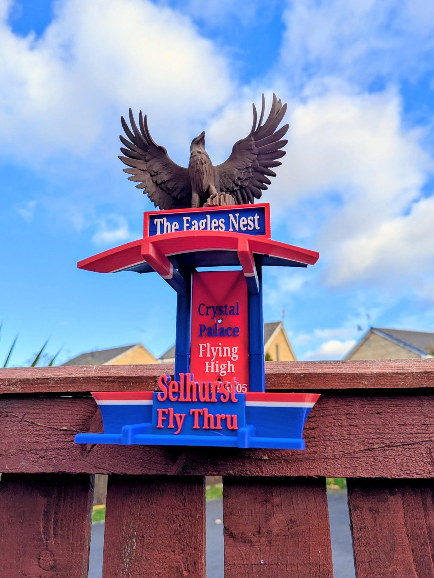 Crystal Palace Bird Feeder , The Eagles Nest, Selhurst Fly-Thru , Flying High Since 1905 Garden Gift for Palace Fans