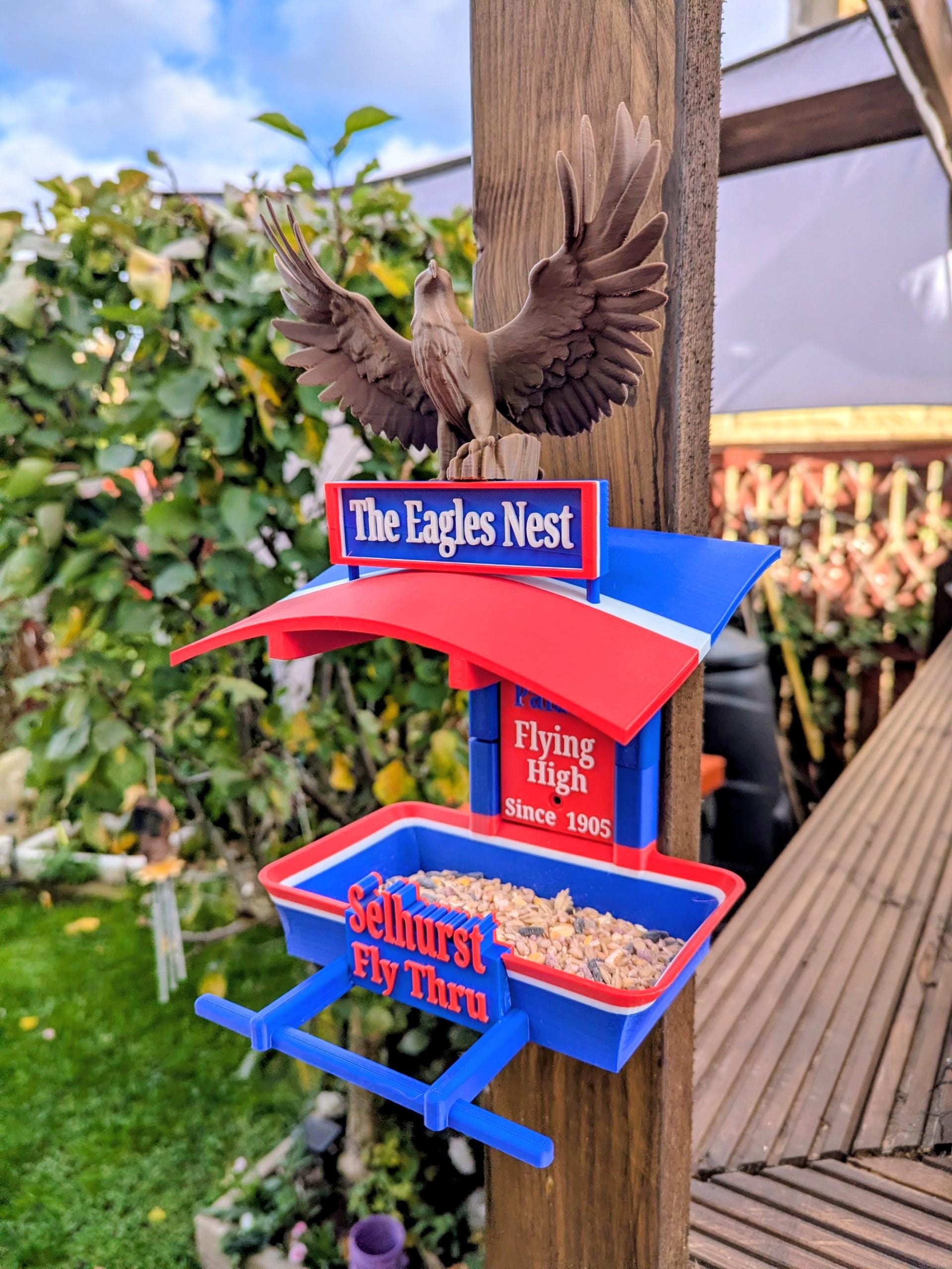 Crystal Palace Bird Feeder , The Eagles Nest, Selhurst Fly-Thru , Flying High Since 1905 Garden Gift for Palace Fans