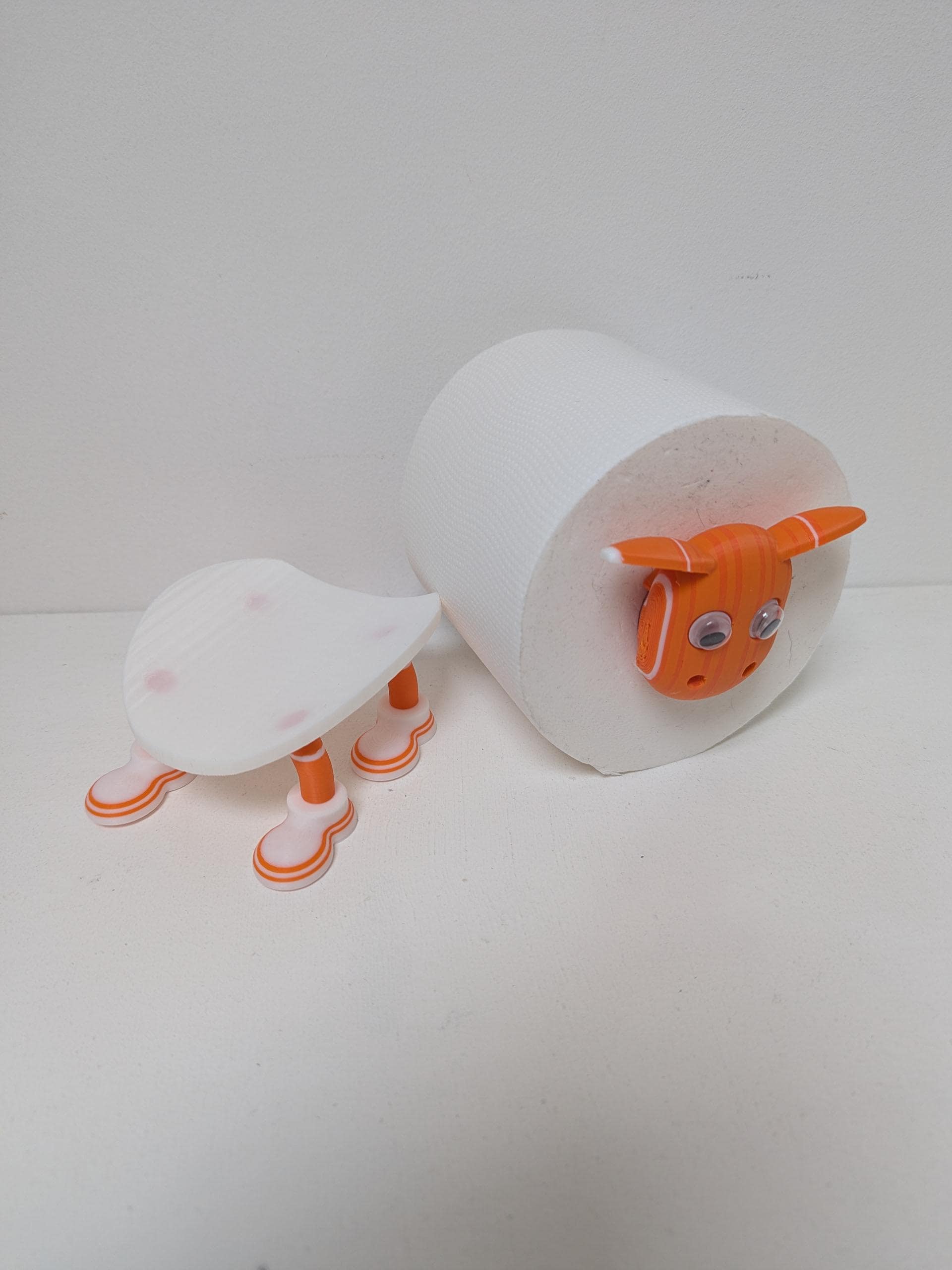 Blackpool toilet roll holder - Funny football gift for him or her, quirky bathroom decor novelty seasiders soccer fan present