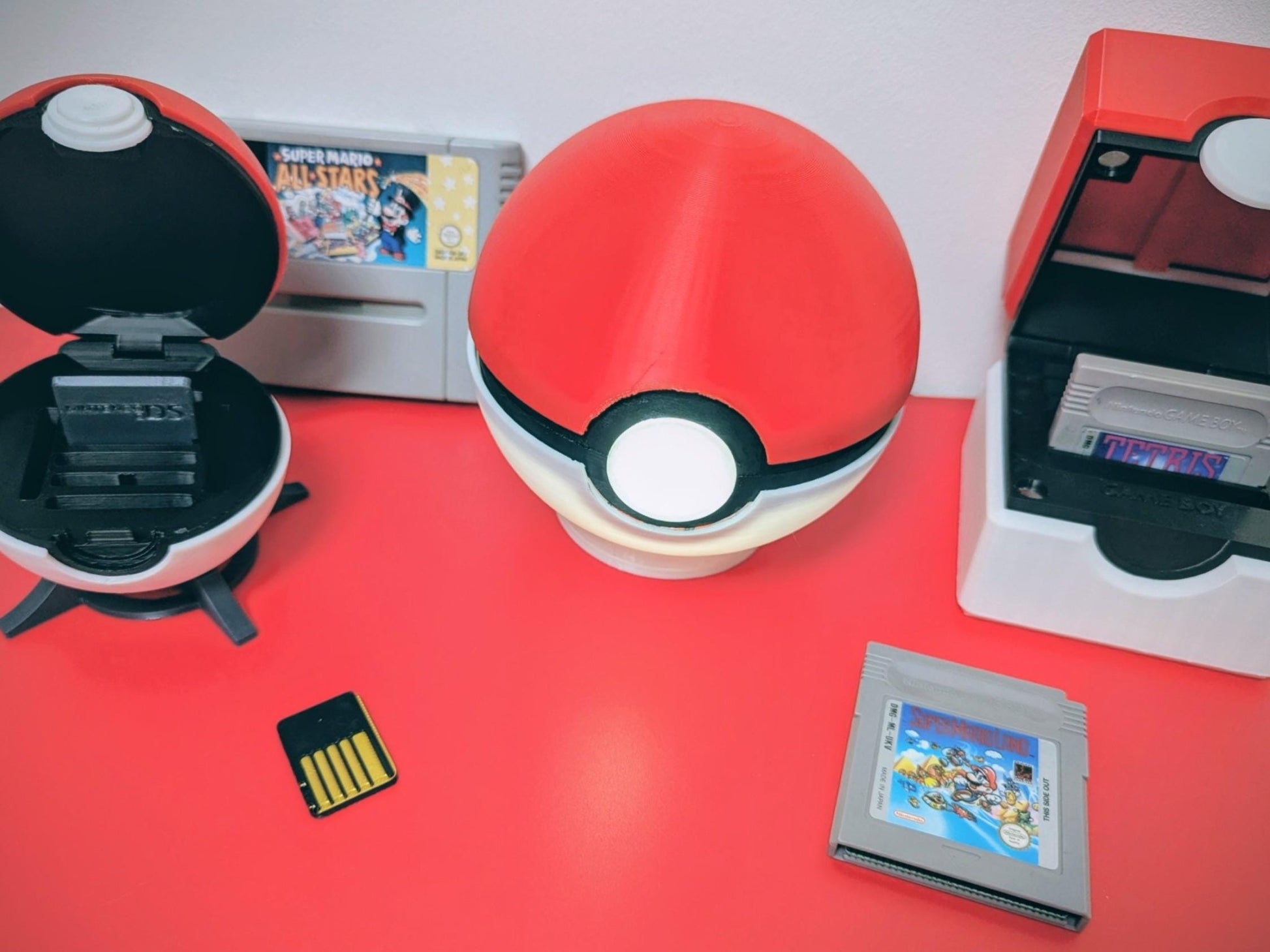 Large Pokeball Night Light – USB Powered 1 watt , for Pokemon Fans - Chaddyverse