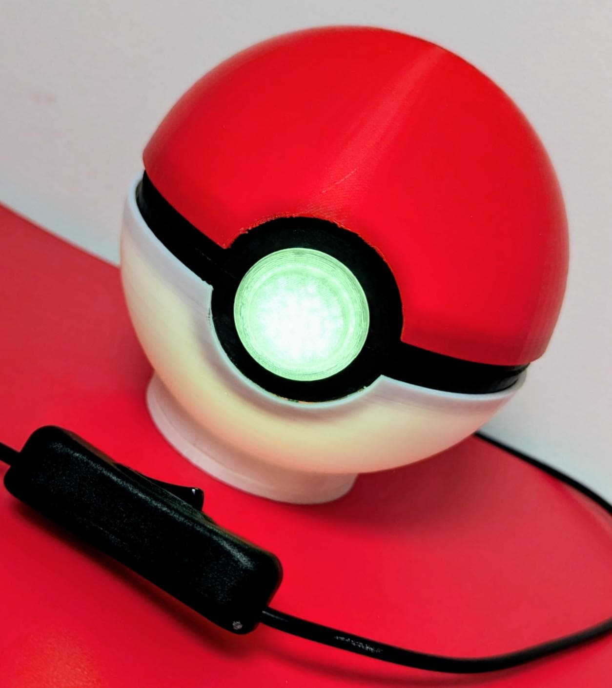 Large Pokeball Night Light – USB Powered 1 watt , for Pokemon Fans - Chaddyverse
